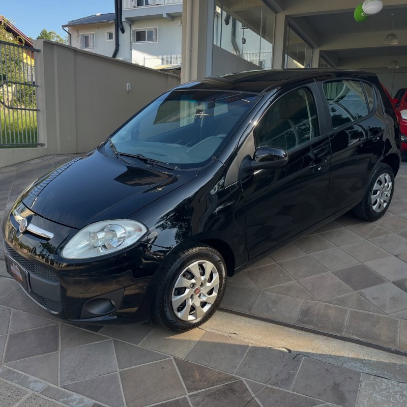 PALIO 1.4 MPI ATTRACTIVE 8V FLEX 4P MANUAL - 2013 - NOVA PETRóPOLIS