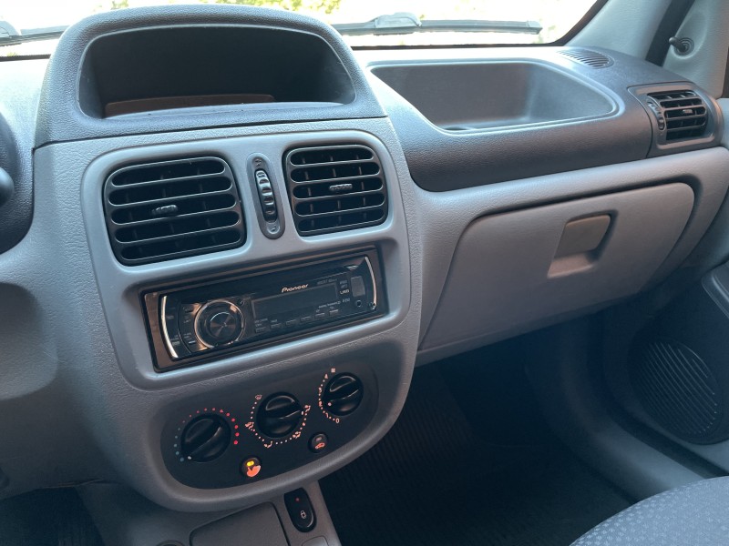 CLIO 1.0 CAMPUS 16V FLEX 4P MANUAL - 2010 - CAXIAS DO SUL