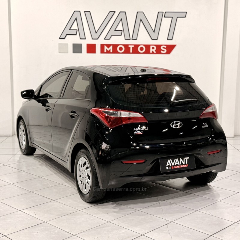 HB20 1.6 COMFORT 16V FLEX 4P MANUAL - 2013 - NOVO HAMBURGO