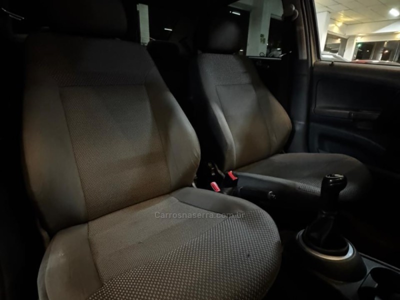 VOYAGE 1.0 I TREND 16V FLEX 4P MANUAL - 2011 - NOVO HAMBURGO