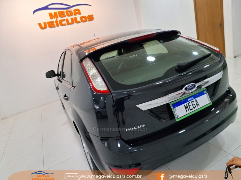 FOCUS 2.0 TITANIUM HATCH 16V FLEX 4P MANUAL - 2012 - BENTO GONçALVES