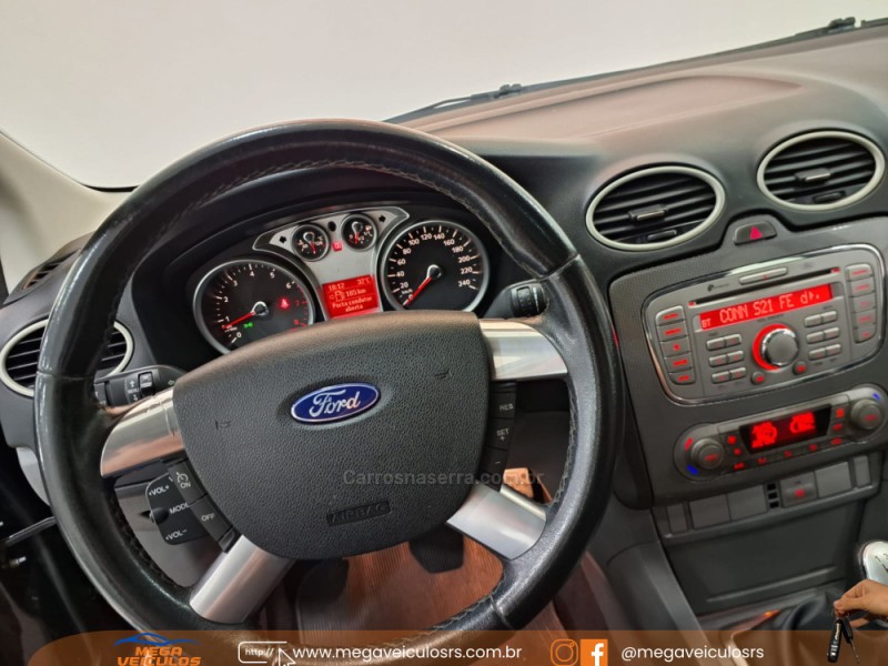 FOCUS 2.0 TITANIUM HATCH 16V FLEX 4P MANUAL - 2012 - BENTO GONçALVES