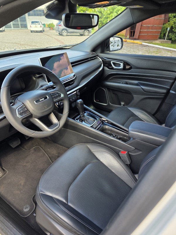 COMPASS 1.3 SERIE S T270 16V TURBO FLEX 4P AUTOMÁTICO - 2023 - FLORES DA CUNHA