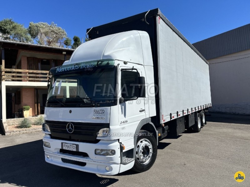 atego 2425 3 eixos 2011 garibaldi