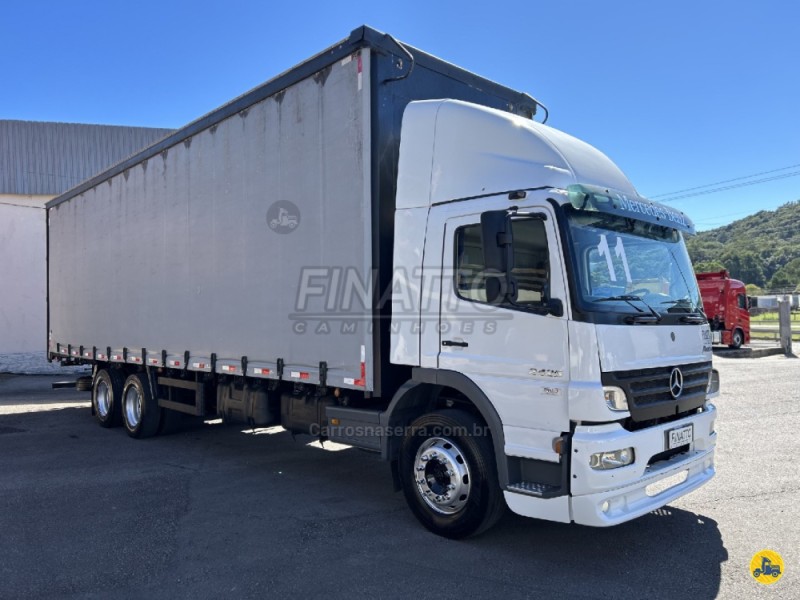 ATEGO 2425 3 EIXOS - 2011 - GARIBALDI