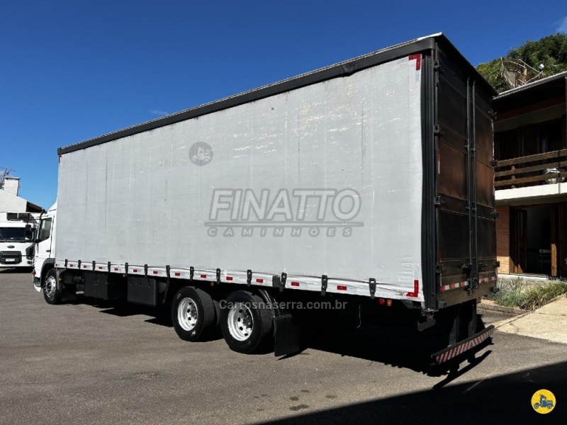 ATEGO 2425 3 EIXOS - 2011 - GARIBALDI