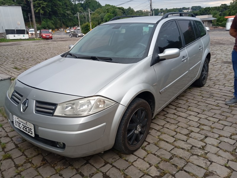 megane 1.6 extreme grand tour 16v flex 4p manual 2013 caxias do sul