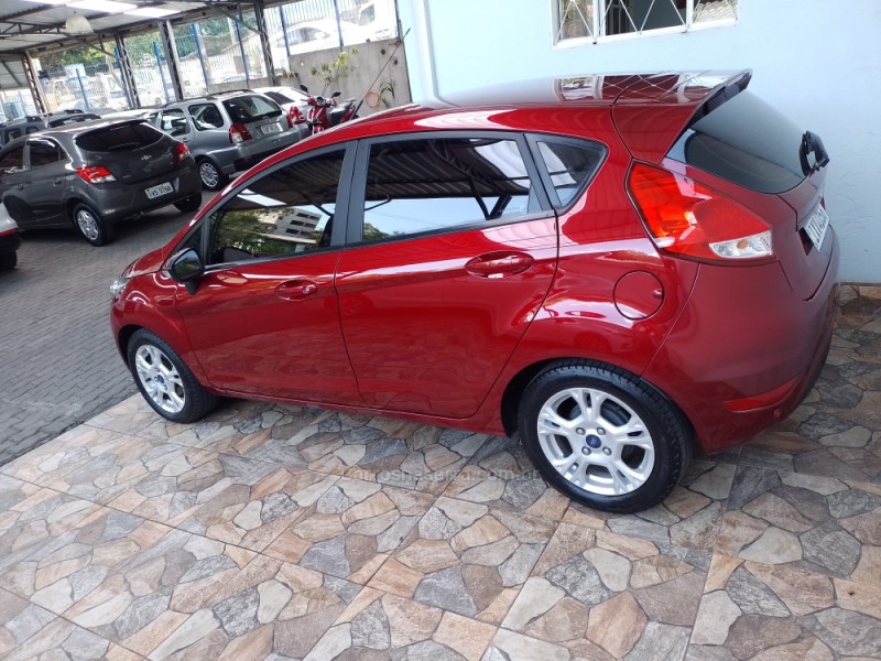 FIESTA 1.6 SEL HATCH 16V FLEX 4P MANUAL - 2017 - CAXIAS DO SUL