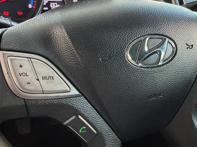 HB20 1.0 COPA DO MUNDO 12V FLEX 4P MANUAL - 2015 - CAXIAS DO SUL