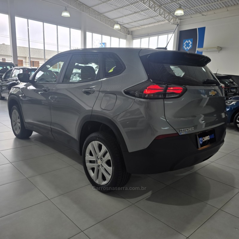 TRACKER 1.0 12V TURBO FLEX 4P AUTOMÁTICO - 2026 - SANTA CRUZ DO SUL