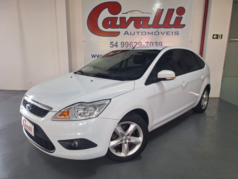 focus 1.6 8v flex 4p manual 2013 caxias do sul