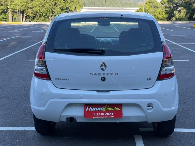 SANDERO 1.6 EXPRESSION 16V FLEX 4P MANUAL - 2014 - CAXIAS DO SUL