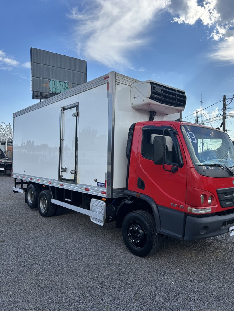 ACCELO 1016 3 EIXOS - 2013 - CAXIAS DO SUL