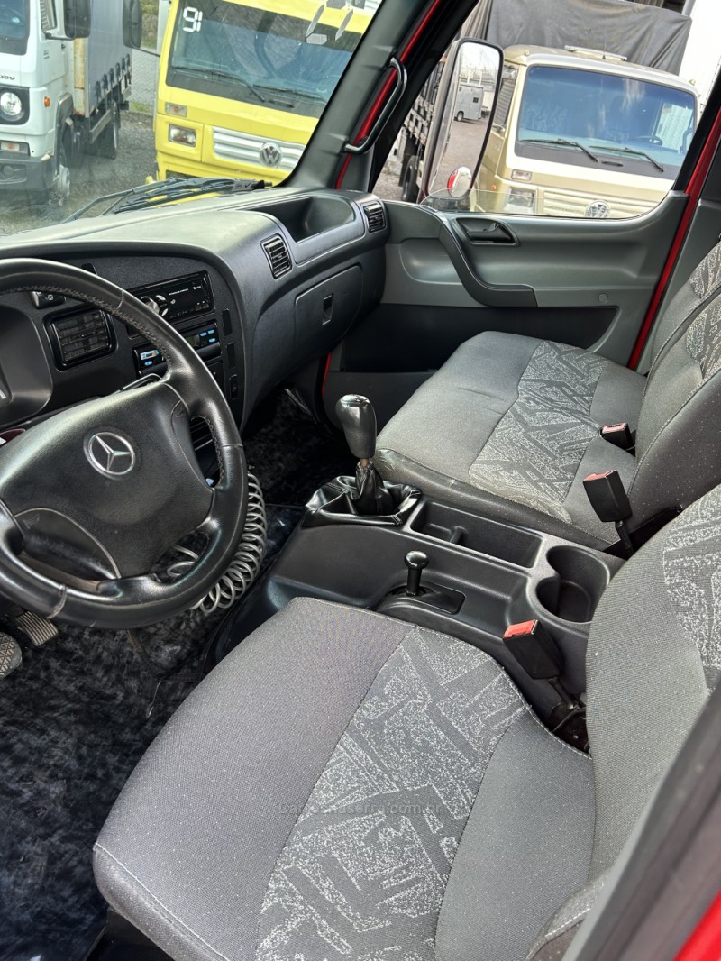 ACCELO 1016 3 EIXOS - 2013 - CAXIAS DO SUL