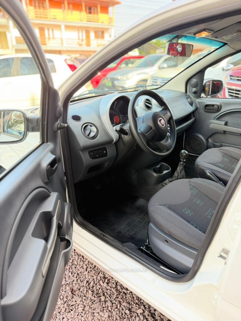 UNO 1.4 EVO ECONOMY 8V FLEX 4P MANUAL - 2014 - LAJEADO