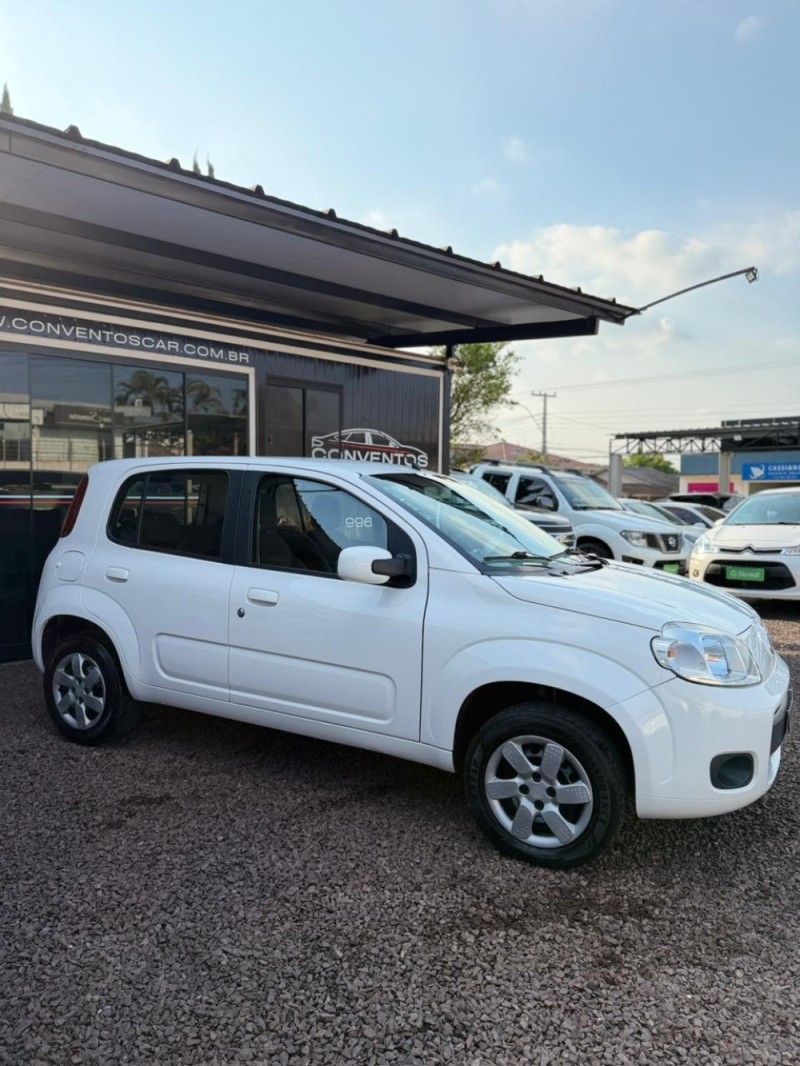 UNO 1.4 EVO ECONOMY 8V FLEX 4P MANUAL - 2014 - LAJEADO