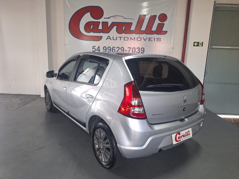 SANDERO 1.6 PRIVILÉGE 16V FLEX 4P MANUAL - 2013 - CAXIAS DO SUL