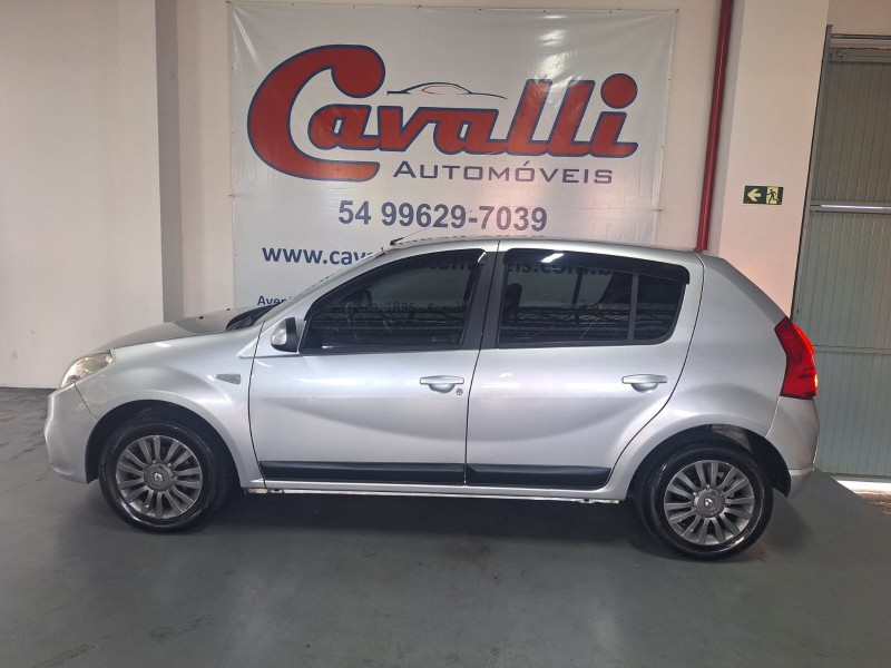 SANDERO 1.6 PRIVILÉGE 16V FLEX 4P MANUAL - 2013 - CAXIAS DO SUL