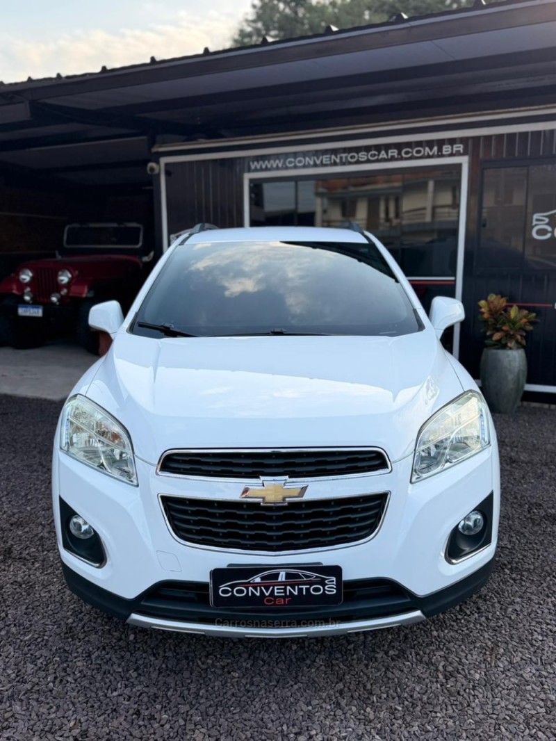 TRACKER 1.8 MPFI LTZ 4X2 16V FLEX 4P AUTOMÁTICO - 2015 - LAJEADO