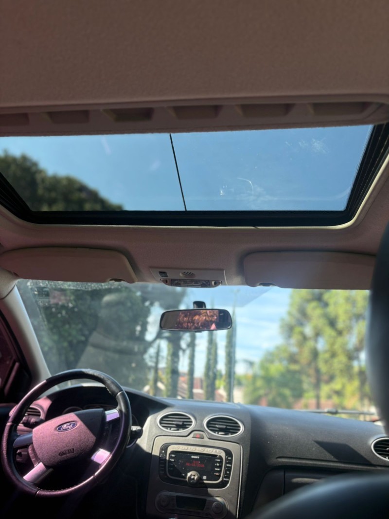 FOCUS 2.0 GHIA 16V FLEX 4P MANUAL - 2009 - FARROUPILHA