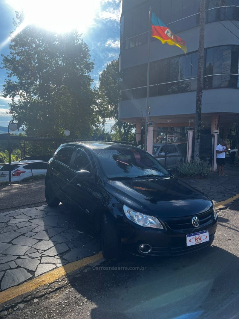 GOL 1.0 MI 8V FLEX 4P MANUAL - 2012 - CARLOS BARBOSA