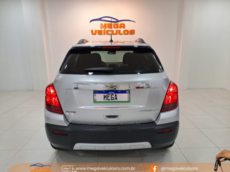 TRACKER 1.8 MPFI LTZ 4X2 16V FLEX 4P AUTOMÁTICO - 2015 - BENTO GONçALVES