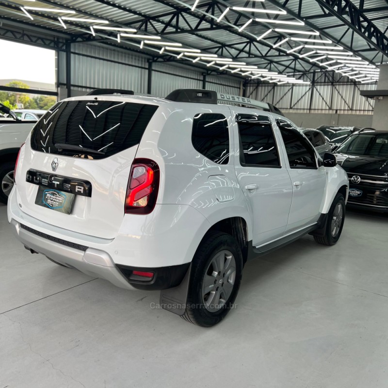 DUSTER 1.6 DYNAMIQUE 4X2 16V FLEX 4P AUTOMÁTICO - 2020 - CANOAS