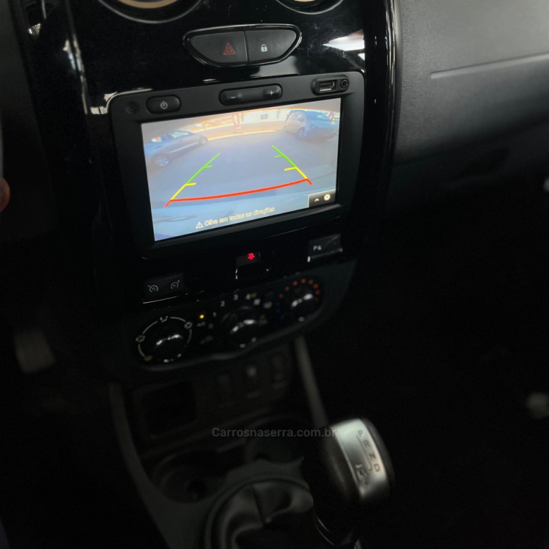 DUSTER 1.6 DYNAMIQUE 4X2 16V FLEX 4P AUTOMÁTICO - 2020 - CANOAS