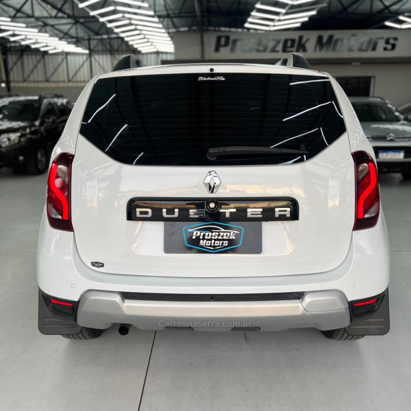 DUSTER 1.6 DYNAMIQUE 4X2 16V FLEX 4P AUTOMÁTICO - 2020 - CANOAS