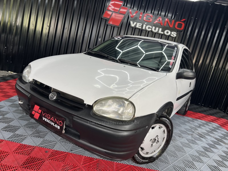CORSA 1.0 EFI WIND 8V GASOLINA 2P MANUAL - 1996 - CAXIAS DO SUL