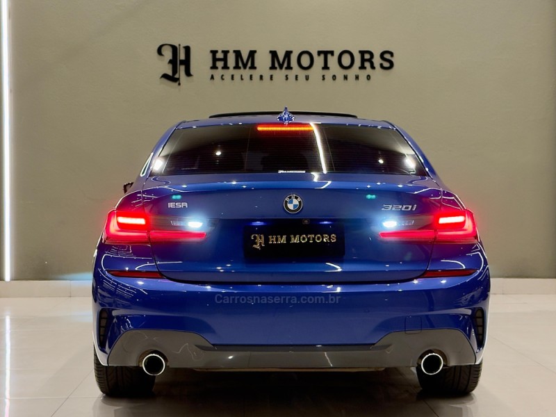 320I 2.0 M SPORT 16V TURBO ACTIVEFLEX 4P AUTOMÁTICO - 2022 - CAXIAS DO SUL