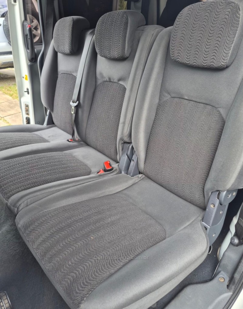 DOBLÓ 1.8 MPI 8V GASOLINA 4P MANUAL - 2013 - CAXIAS DO SUL