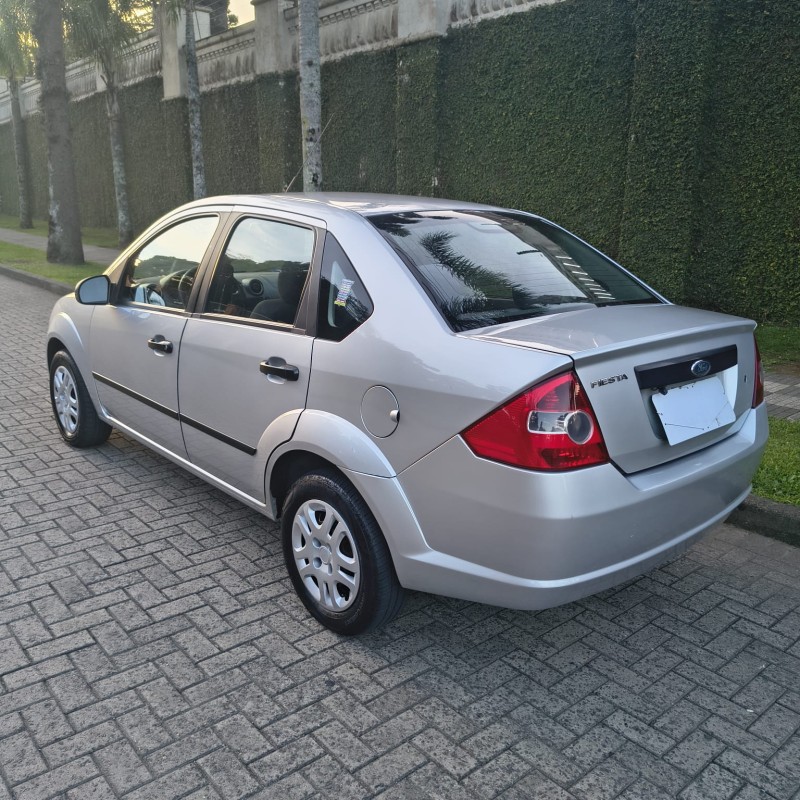 FIESTA 1.0 MPI 8V GASOLINA 4P MANUAL - 2006 - CAXIAS DO SUL