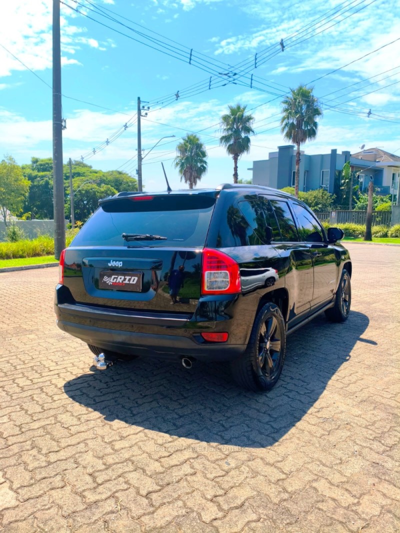 COMPASS 2.0 SPORT 4X2 16V GASOLINA 4P AUTOMÁTICO - 2012 - ESTâNCIA VELHA