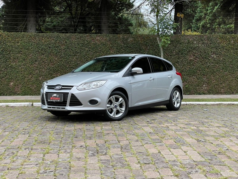 FOCUS 1.6 S 16V FLEX 4P MANUAL - 2014 - FARROUPILHA