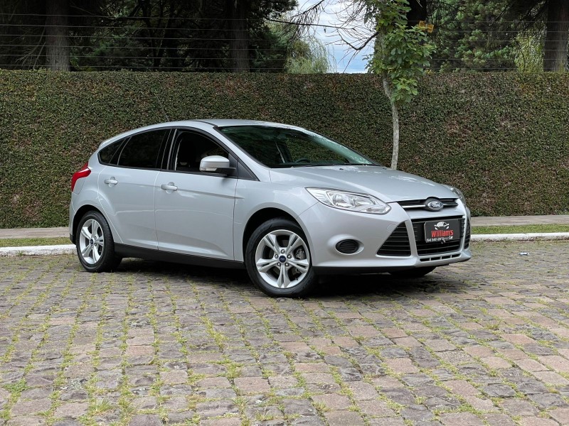 focus 1.6 s 16v flex 4p manual 2014 farroupilha
