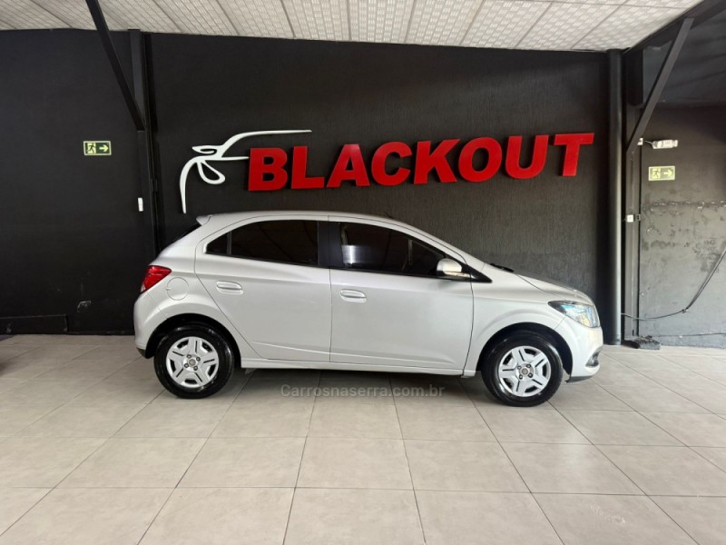 ONIX 1.0 LT PLUS 4P FLEX MANUAL - 2014 - CAMPO BOM