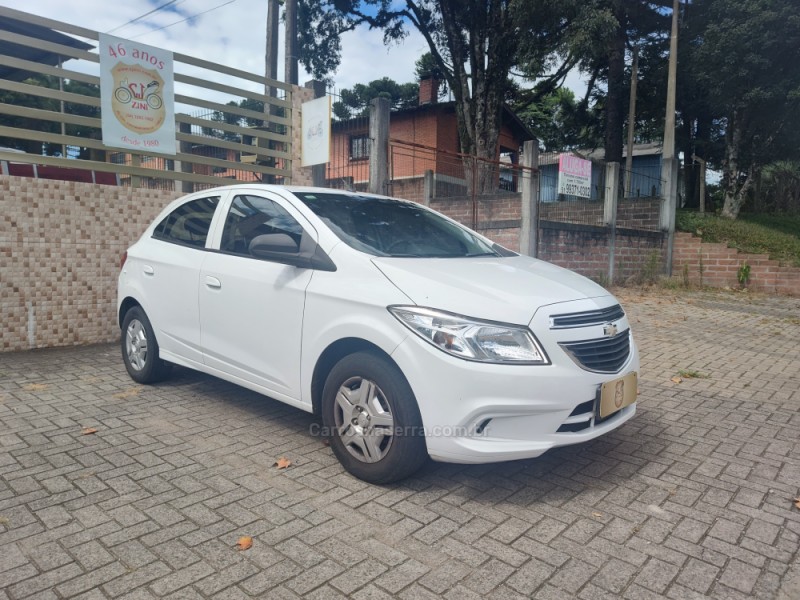 ONIX 1.0 LT PLUS 8V FLEX 4P MANUAL - 2015 - CANELA