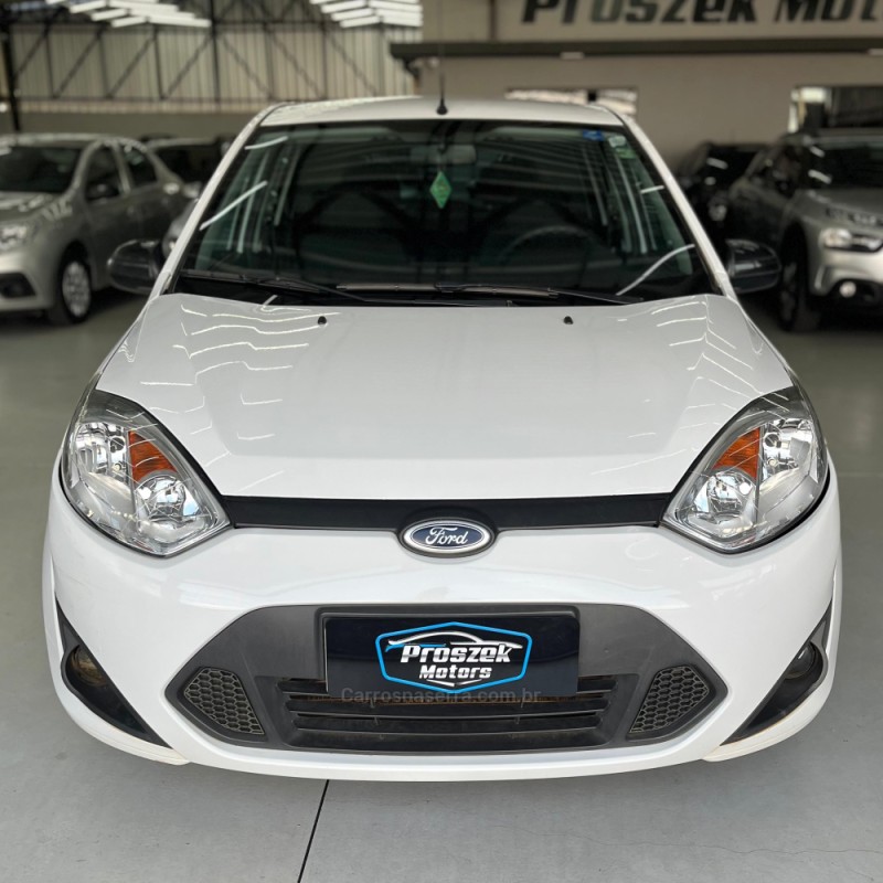 FIESTA 1.6 ROCAM SE 8V FLEX 4P MANUAL - 2013 - CANOAS