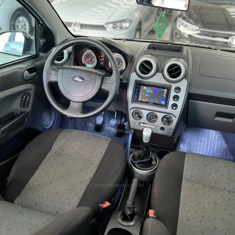 FIESTA 1.6 ROCAM SE 8V FLEX 4P MANUAL - 2013 - CANOAS