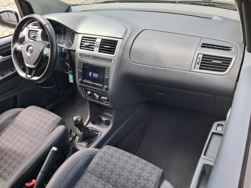 FOX 1.0 MI COMFORTLINE 8V FLEX 4P MANUAL - 2017 - CAXIAS DO SUL