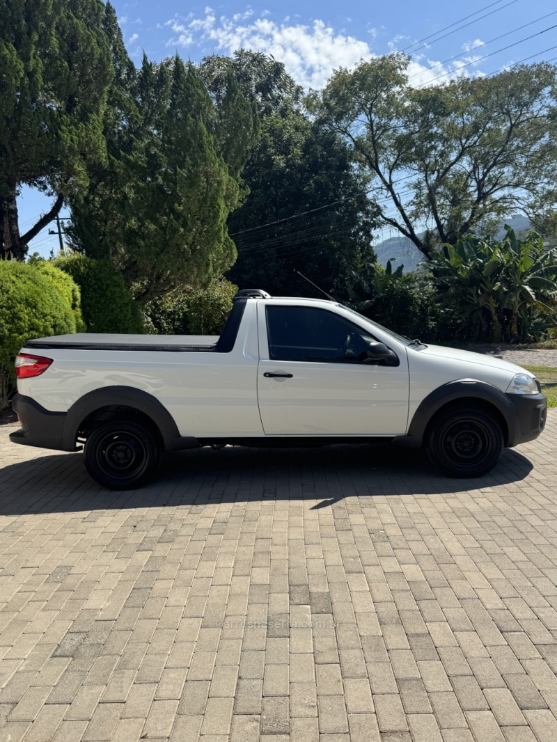 STRADA 1.4 MPI HARD WORKING CS 8V FLEX 2P MANUAL - 2015 - ENCANTADO