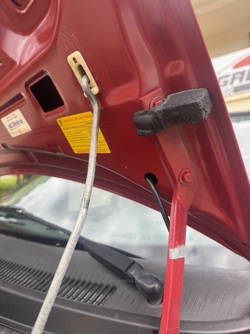 PRISMA 1.4 MPFI MAXX 8V FLEX 4P MANUAL - 2010 - ENCANTADO