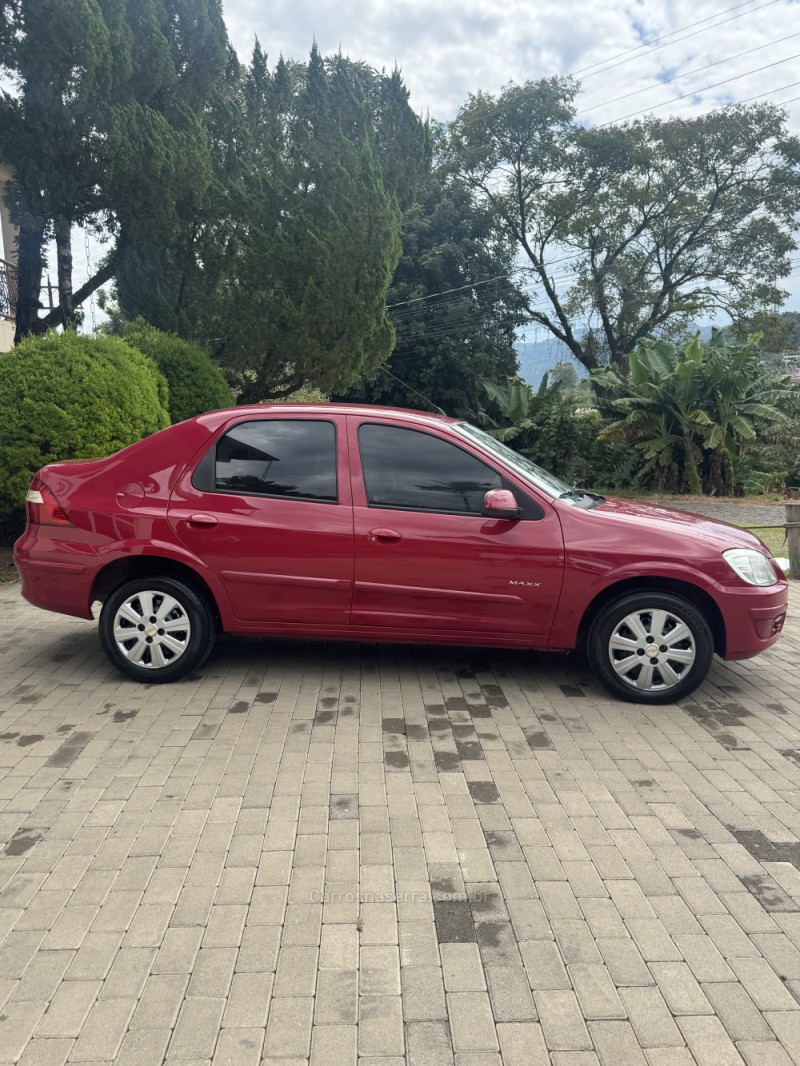 PRISMA 1.4 MPFI MAXX 8V FLEX 4P MANUAL - 2010 - ENCANTADO