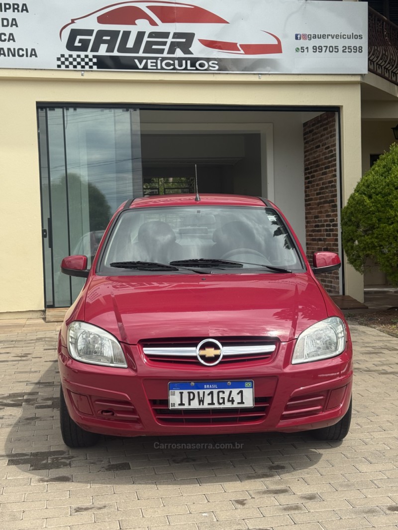 PRISMA 1.4 MPFI MAXX 8V FLEX 4P MANUAL - 2010 - ENCANTADO