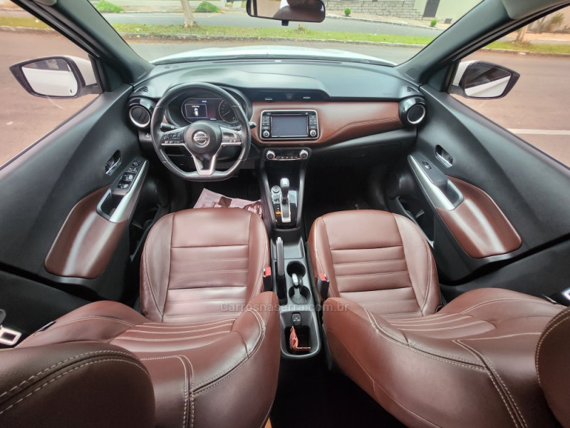 KICKS 1.6 16V FLEX SL 4P XTRONIC - 2017 - VERANóPOLIS