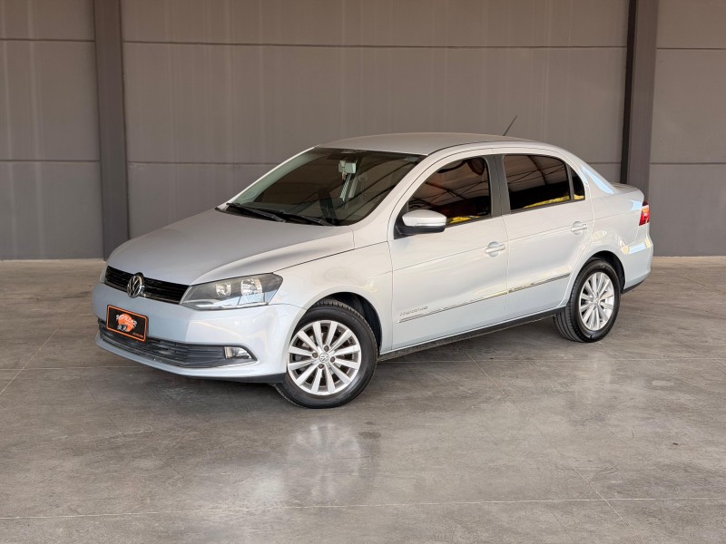 VOYAGE 1.6 MI COMFORTLINE 8V FLEX 4P MANUAL - 2013 - CANELA