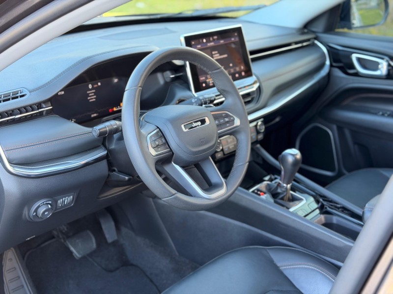 COMPASS  - 2023 - CANELA