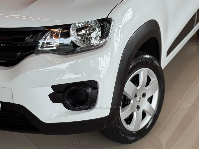 KWID 1.0 12V SCE FLEX ZEN MANUAL - 2019 - DOIS IRMãOS