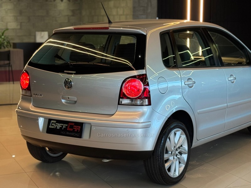 POLO 1.6 MI 8V FLEX 4P MANUAL - 2010 - DOIS IRMãOS